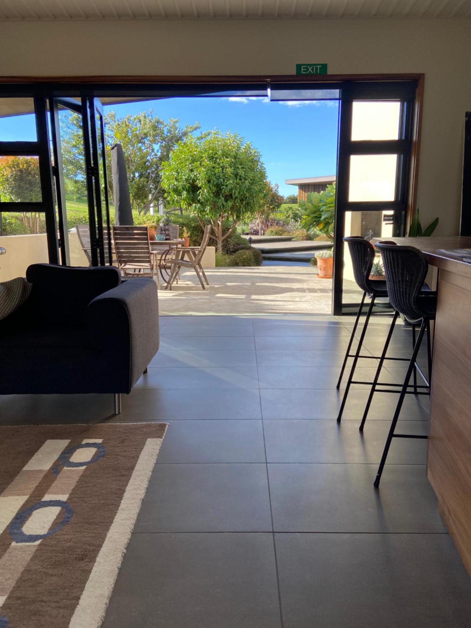 Hotel La Bodega Waiheke Island Surfdale Zewnętrze zdjęcie